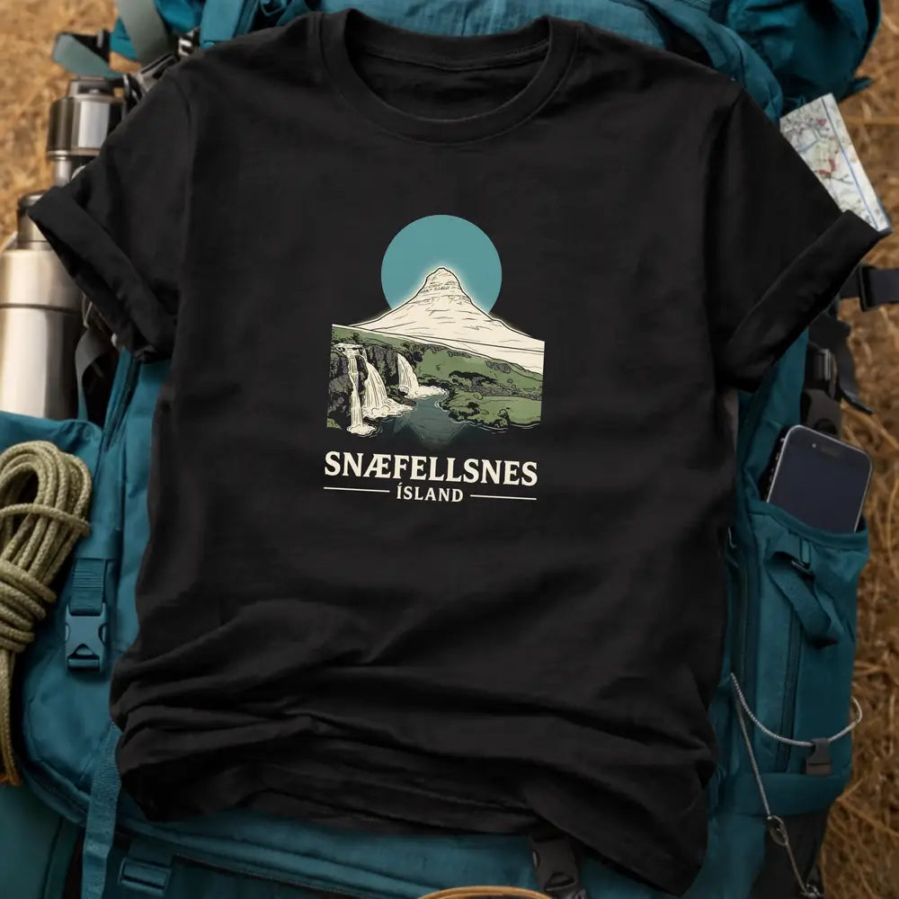 Snæfellsnes Iceland T-Shirt – Retro Kirkjufell Mountain Graphic Tee