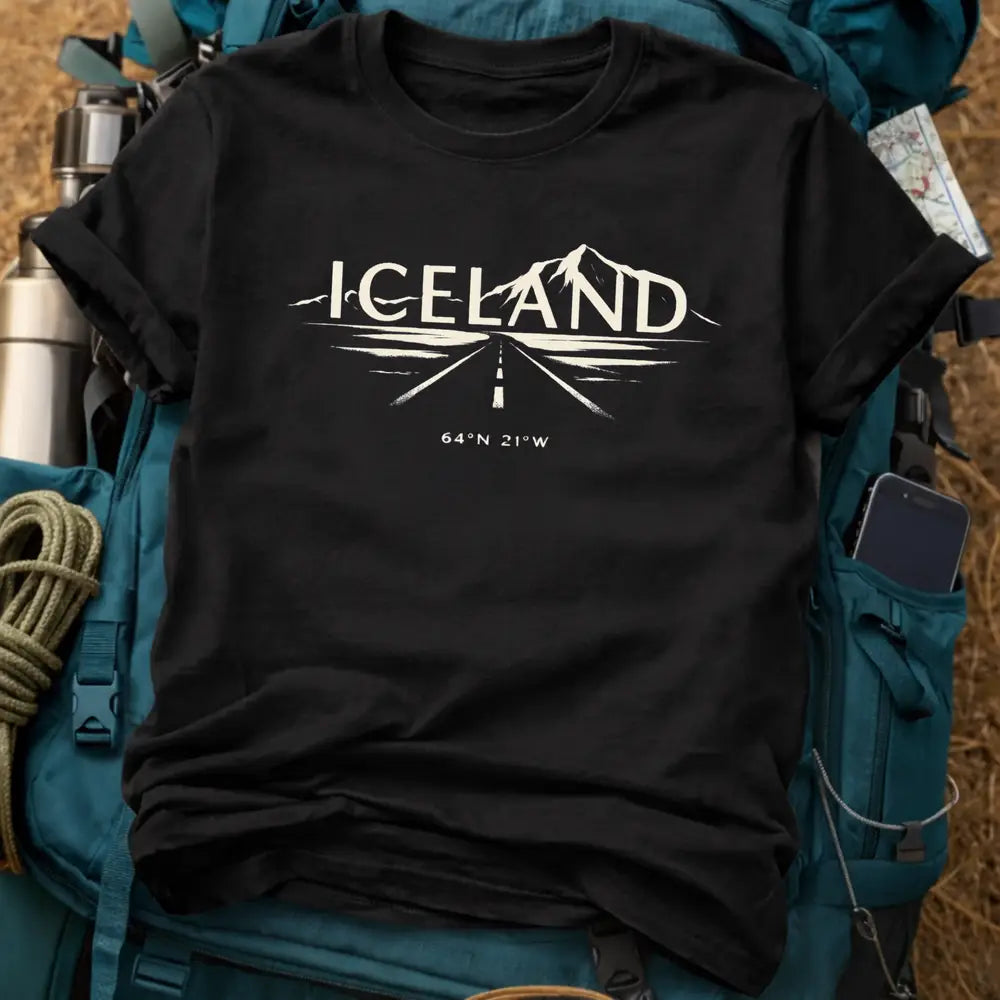 Iceland T-Shirt – Minimalist Iceland Landscape Graphic Tee