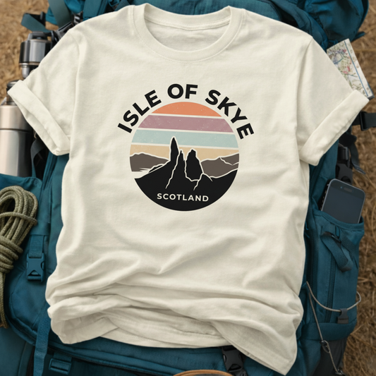 Isle of Skye Scotland Retro T-Shirt - Old Man of Storr Vintage Sunset Graphic Tee